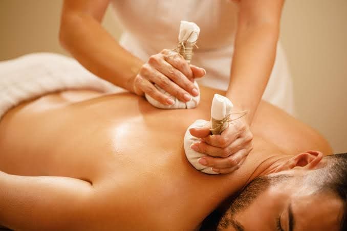 Ayurvedic Potli Massage